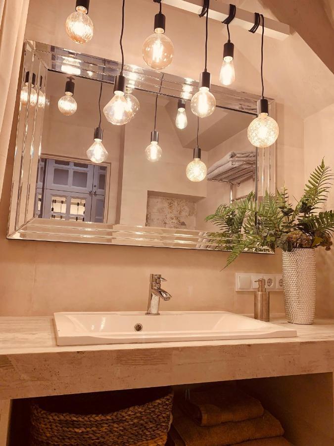 Studio Lux Loft On Victory Street In The City Center Vínnytsia Exterior foto